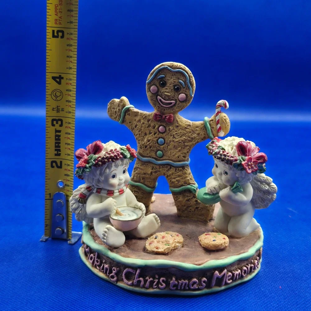 Dreamsicles Making Christmas Memories Figurine 11313 Gingerbread Angels 2000